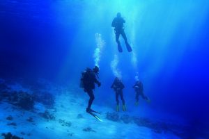 Diver Peeing