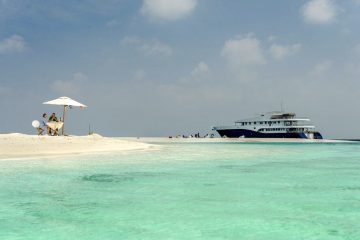 Enjoying The Serenity From The Yang Liveaboard
